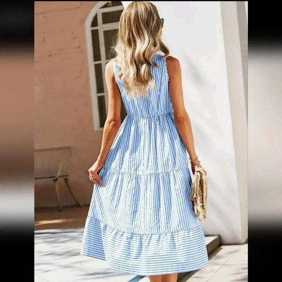 Striped Print Notched Neck A-line Dress - Picture 6 of 6